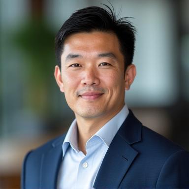 Professional headshot of David Chen, Senior Wealth Manager.